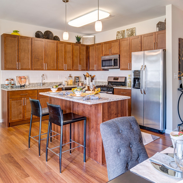 The Mark - Gourmet Kitchens and Granite Countertop
