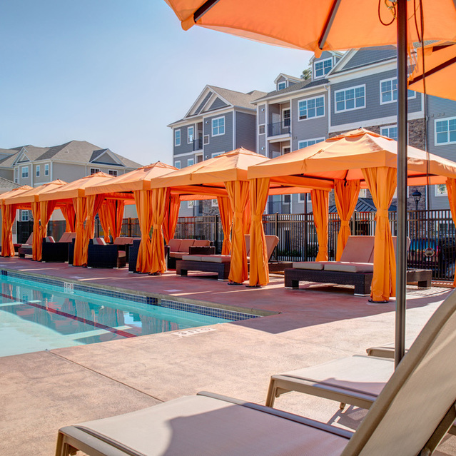 The Mark - Resort Inspired Pool & Deck with Cabanas & Wi-Fi