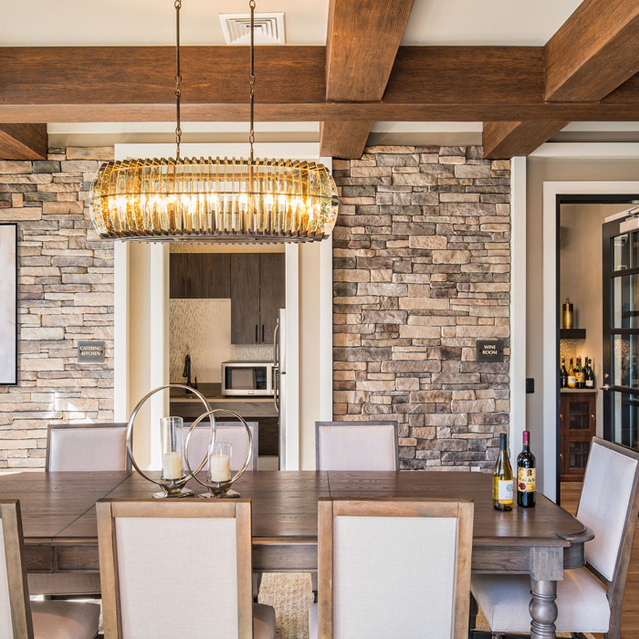 The Mark - Dining Area